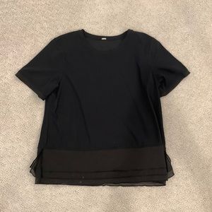 Black Lululemon shirt